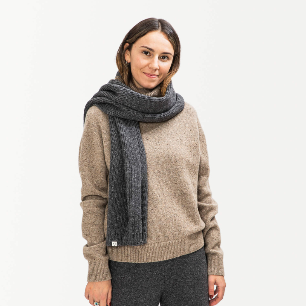 Knit Scarf graphite