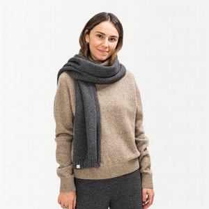 Knit Scarf graphite