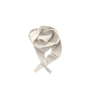 Gestricktes Halstuch