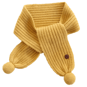 Pompon Schal aus Alpakawolle