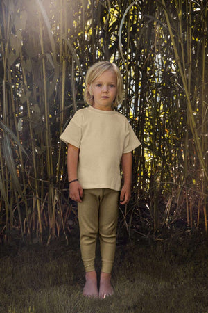 T-Shirt aus pflanzengefärbter Bio-Baumwolle