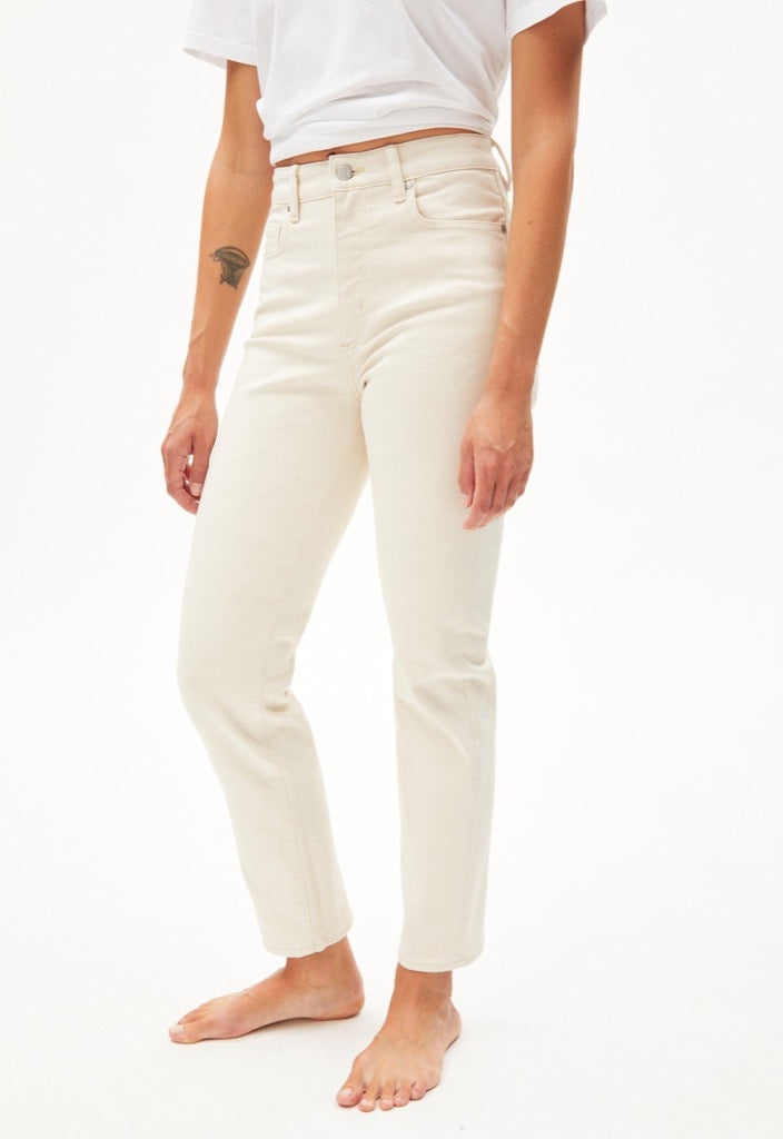 Slim Fit Denim LEJAANI UNDYED aus Bio-Baumwolle